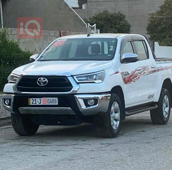 تويوتا هايلوكس